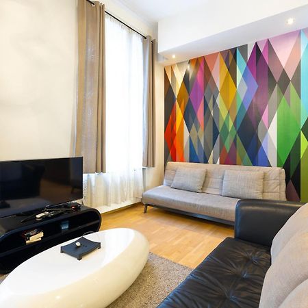 Luxury Apartment With Spacious Livingroom At Opera House Будапеща Екстериор снимка